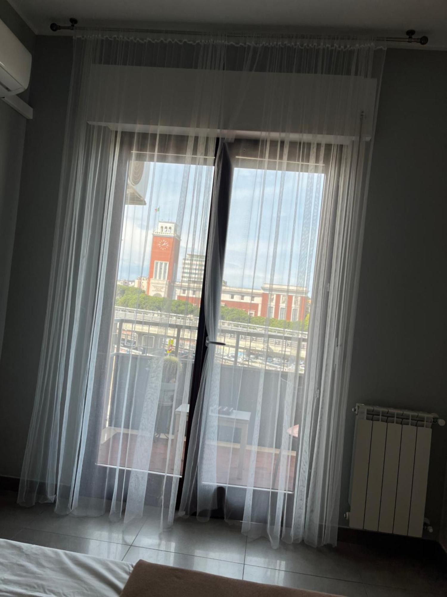 Sun-Kissed Seaside Retreat: Your Pescara Getaway 外观 照片