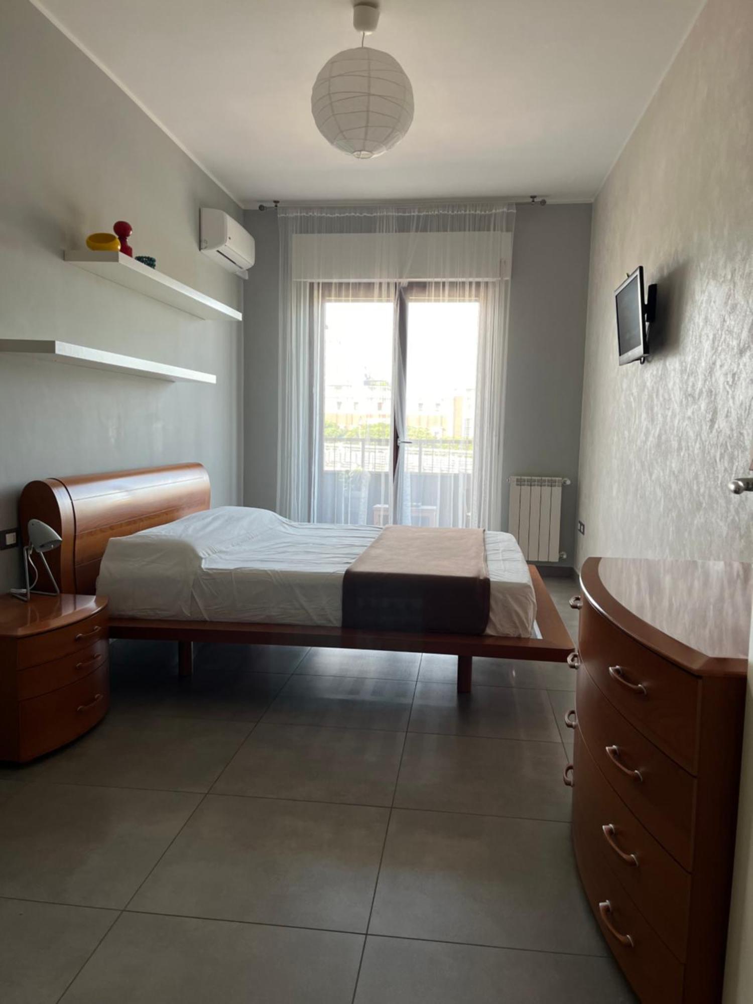 Sun-Kissed Seaside Retreat: Your Pescara Getaway 外观 照片